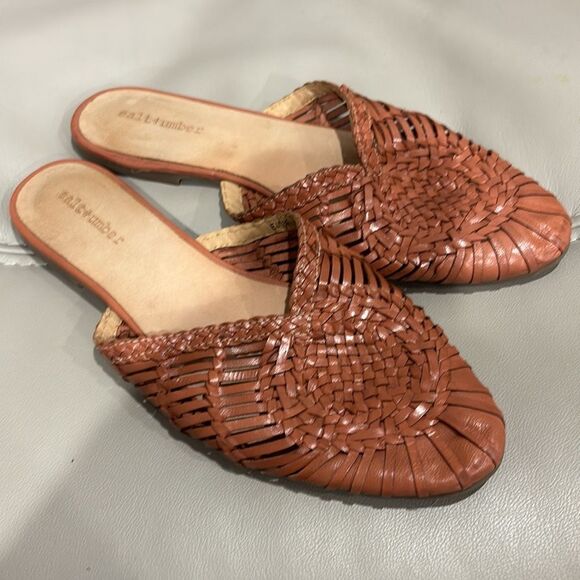 Salt  + Umber ARI - VINTAGE PINK basketweave leather mules Anthropologie - Picture 1 of 4